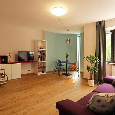 Sunrise Appartement Alba (Piedmont)